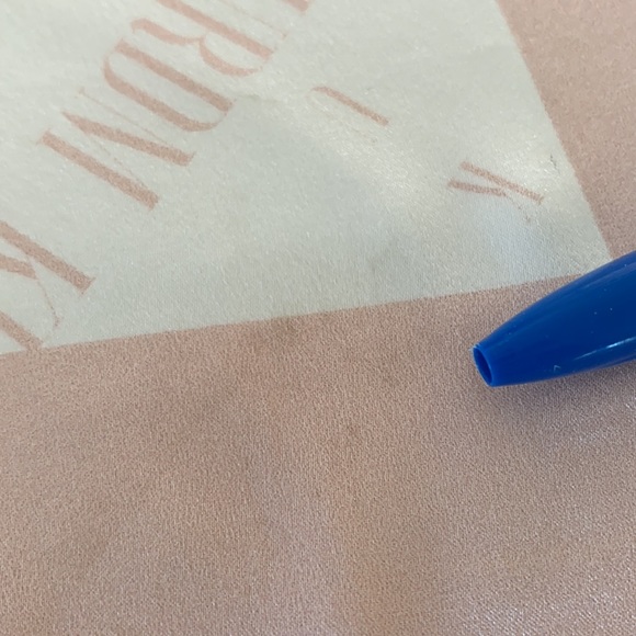 🌟Host Pick🌟Atelier Kurdm Mulberry Silk Scarf - Picture 9 of 9